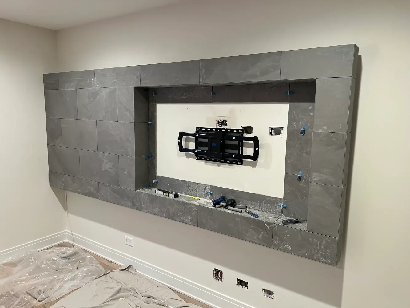 saloon remodeling before